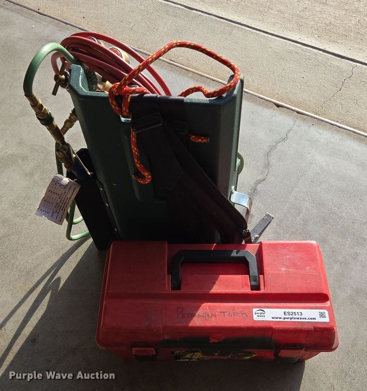 image for item ES2513 Petrogen torch