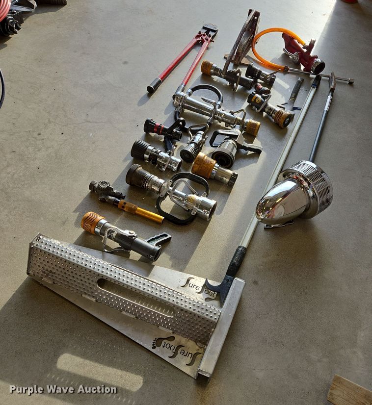 image for item ES2514 Firefighting equipment