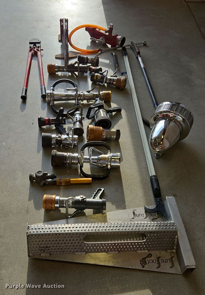 image for item ES2514 Firefighting equipment