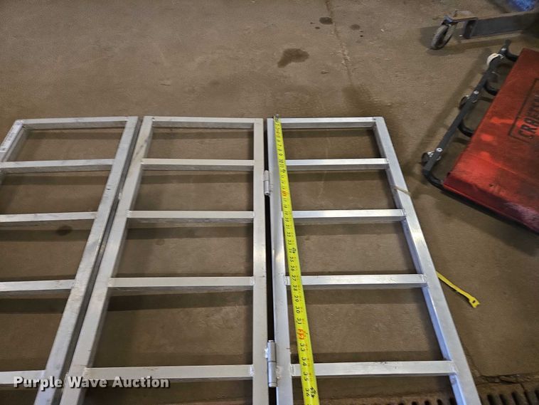 image for item ES2518 Assorted tools