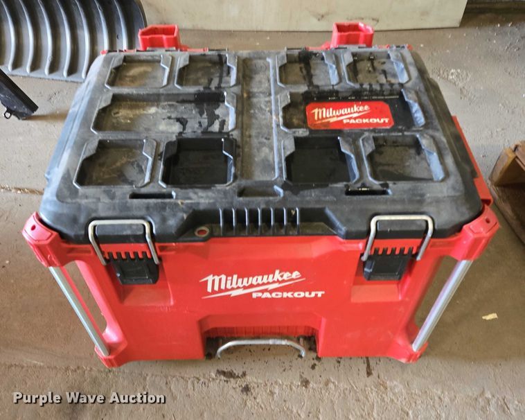 image for item ES2521 Assorted tools