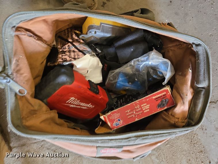 image for item ES2521 Assorted tools