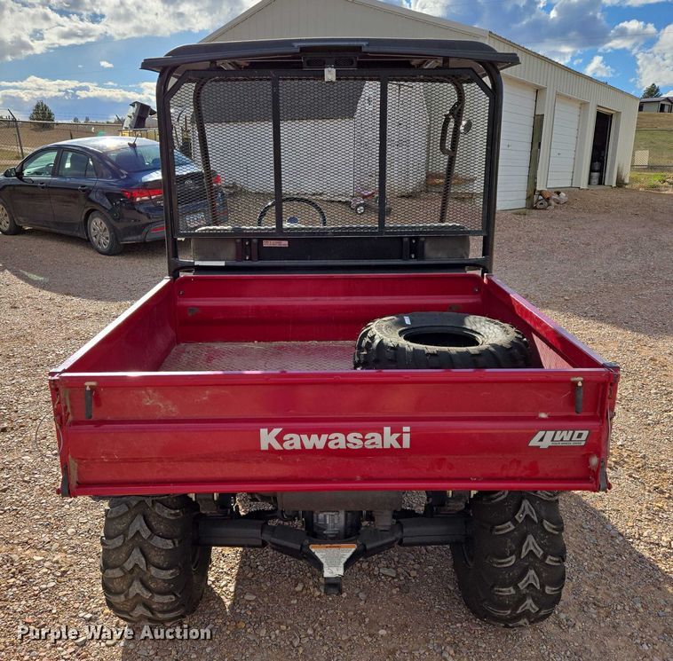 image for item ES2523 2006 Kawasaki Mule 3010 utility vehicle