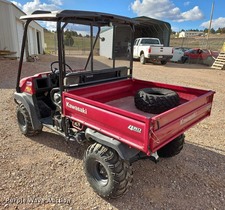 image for item ES2523 2006 Kawasaki Mule 3010 utility vehicle