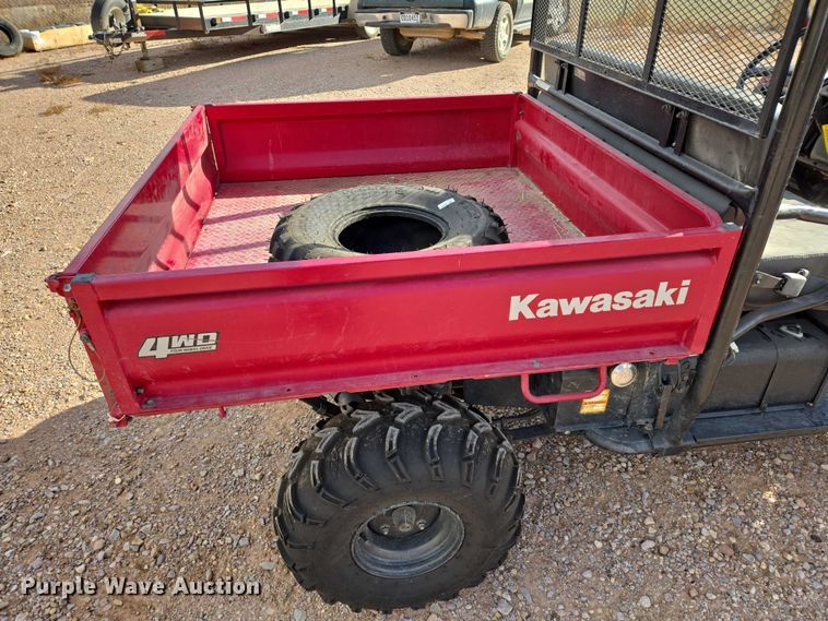 image for item ES2523 2006 Kawasaki Mule 3010 utility vehicle
