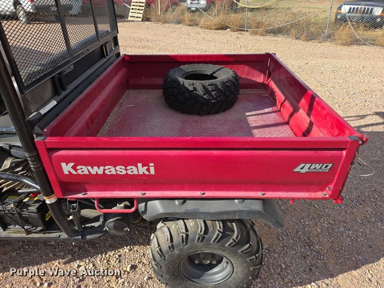 image for item ES2523 2006 Kawasaki Mule 3010 utility vehicle