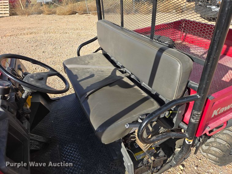 image for item ES2523 2006 Kawasaki Mule 3010 utility vehicle