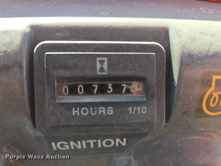 image for item ES2523 2006 Kawasaki Mule 3010 utility vehicle