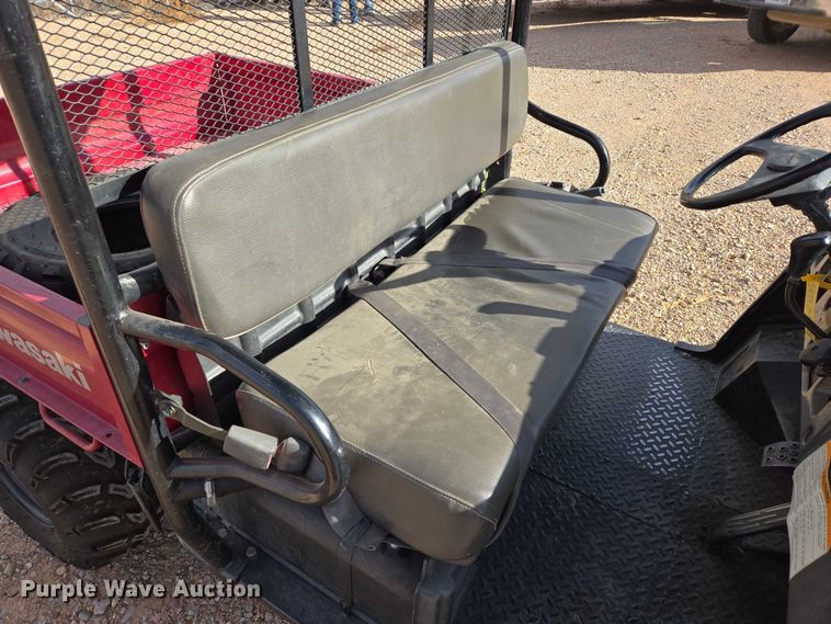 image for item ES2523 2006 Kawasaki Mule 3010 utility vehicle