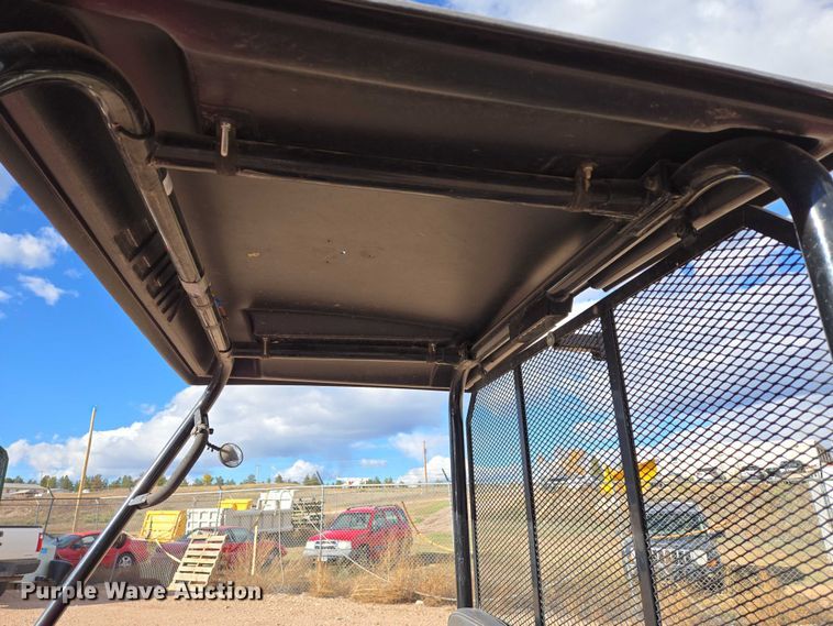 image for item ES2523 2006 Kawasaki Mule 3010 utility vehicle