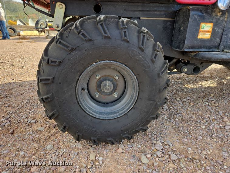 image for item ES2523 2006 Kawasaki Mule 3010 utility vehicle