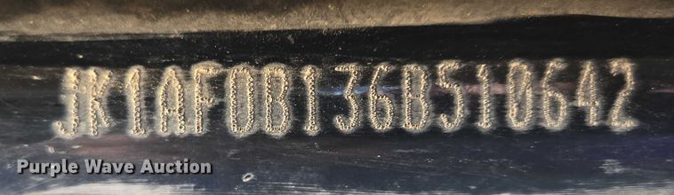 image for item ES2523 2006 Kawasaki Mule 3010 utility vehicle