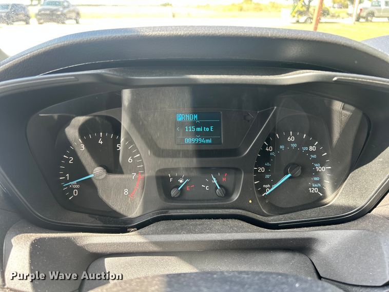 image for item ET3283 2018 Ford Transit 250 van