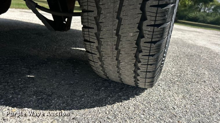 image for item ET3283 2018 Ford Transit 250 van