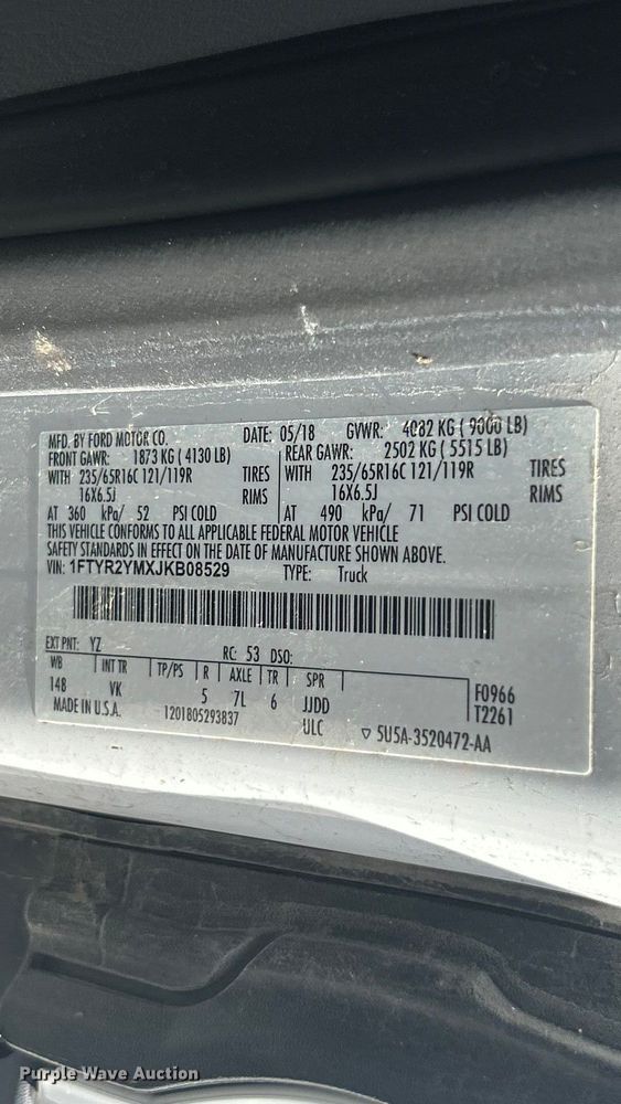 image for item ET3283 2018 Ford Transit 250 van