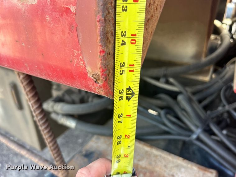 image for item ET3374 2005 Chevrolet C8500 dump truck