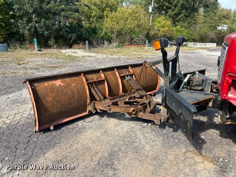 image for item ET3374 2005 Chevrolet C8500 dump truck