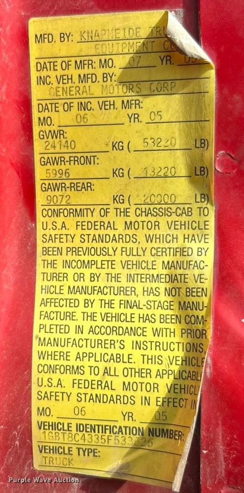 image for item ET3374 2005 Chevrolet C8500 dump truck