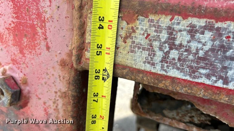 image for item ET3375 2010 International SF525 dump truck