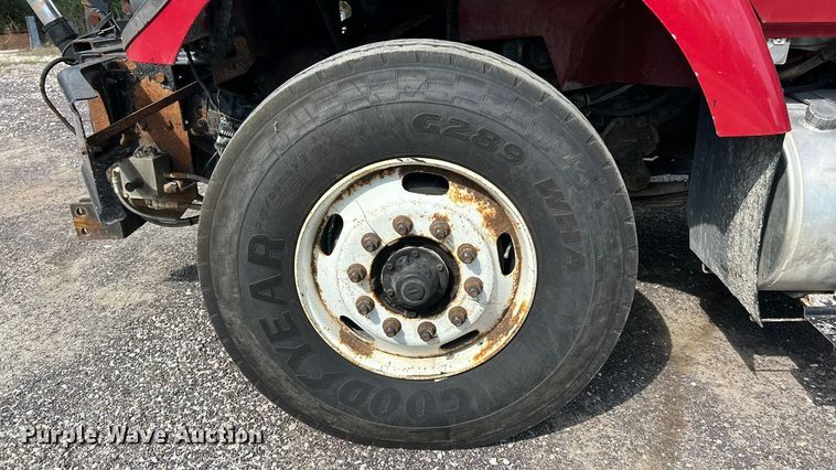 image for item ET3375 2010 International SF525 dump truck