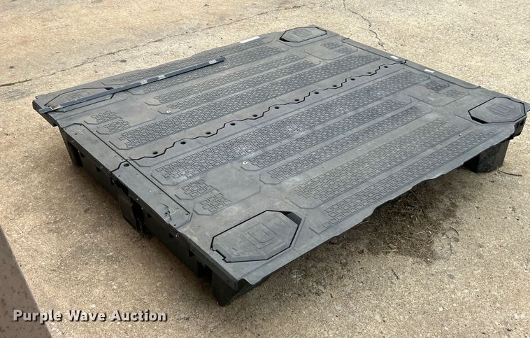 image for item ET3378 Decked toolbox