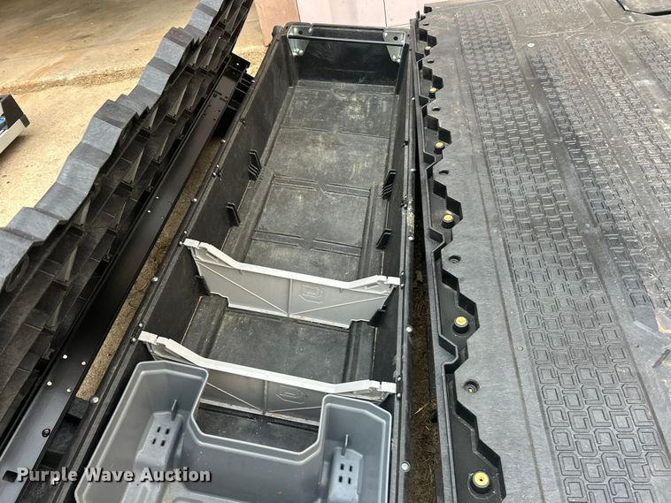 image for item ET3378 Decked toolbox