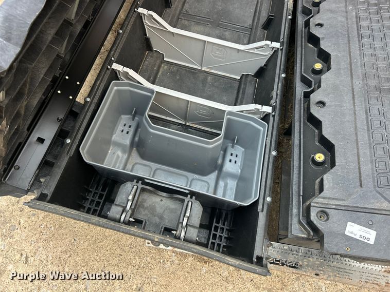 image for item ET3378 Decked toolbox