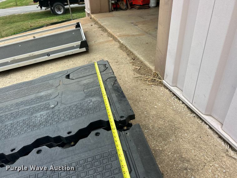 image for item ET3378 Decked toolbox