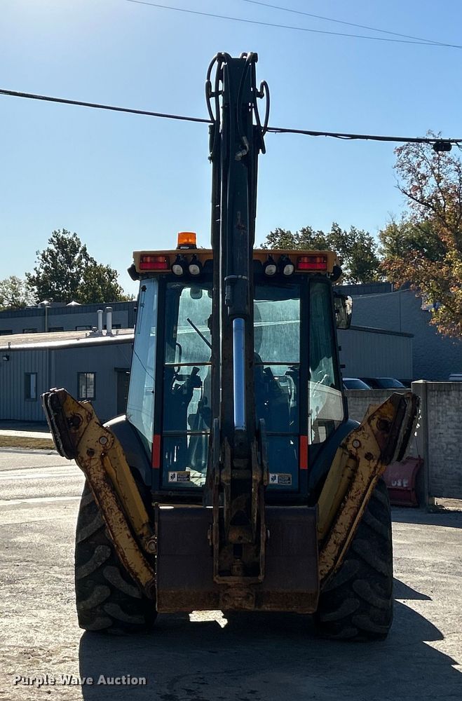 image for item ET3384 2014 John Deere 410K backhoe