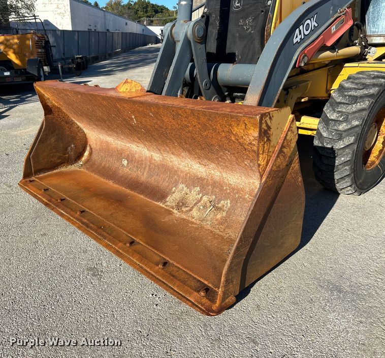 image for item ET3384 2014 John Deere 410K backhoe