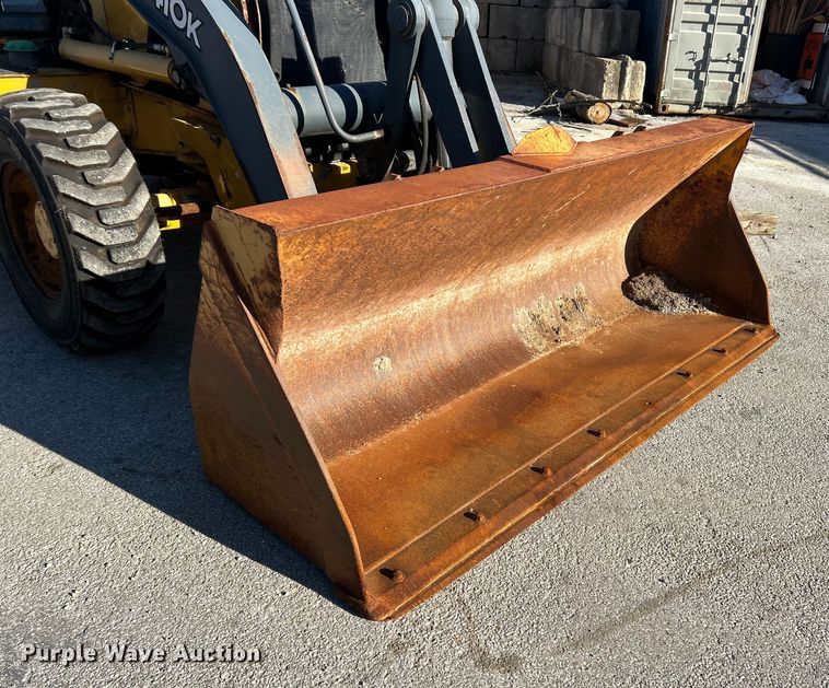 image for item ET3384 2014 John Deere 410K backhoe