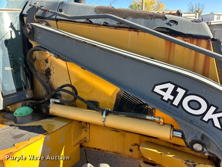 image for item ET3384 2014 John Deere 410K backhoe
