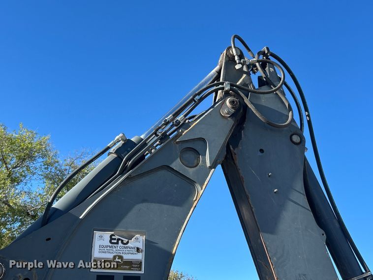 image for item ET3384 2014 John Deere 410K backhoe