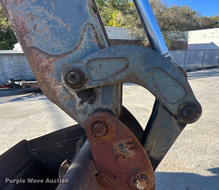 image for item ET3384 2014 John Deere 410K backhoe