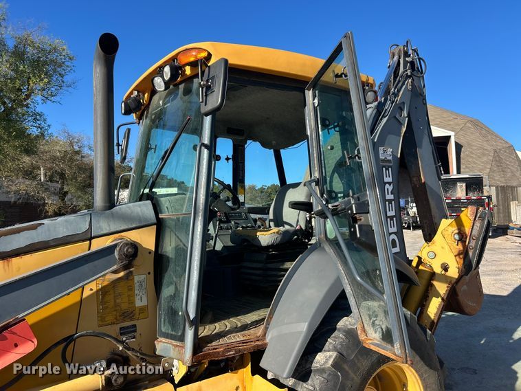 image for item ET3384 2014 John Deere 410K backhoe