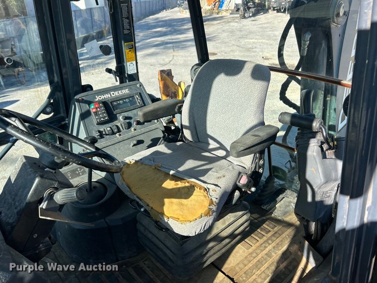 image for item ET3384 2014 John Deere 410K backhoe