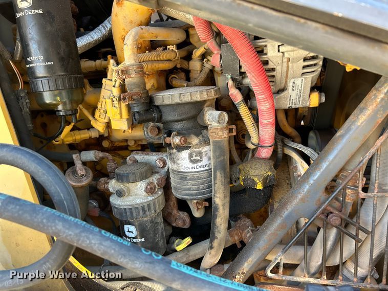 image for item ET3384 2014 John Deere 410K backhoe