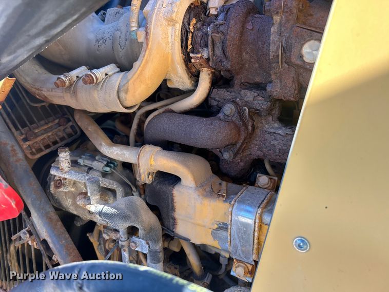 image for item ET3384 2014 John Deere 410K backhoe