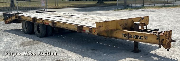 image for item ET3455 1994 Trail King TK40LP equipment trailer