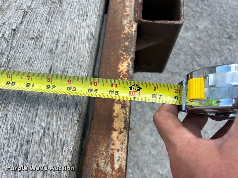 image for item ET3455 1994 Trail King TK40LP equipment trailer