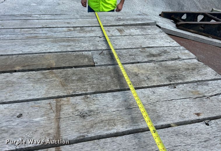 image for item ET3455 1994 Trail King TK40LP equipment trailer