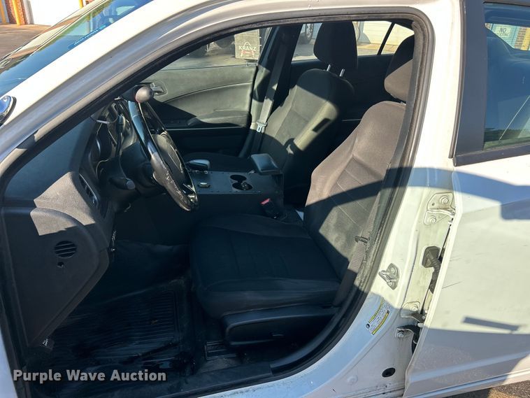 image for item ET3461 2020 Dodge Charger Police 