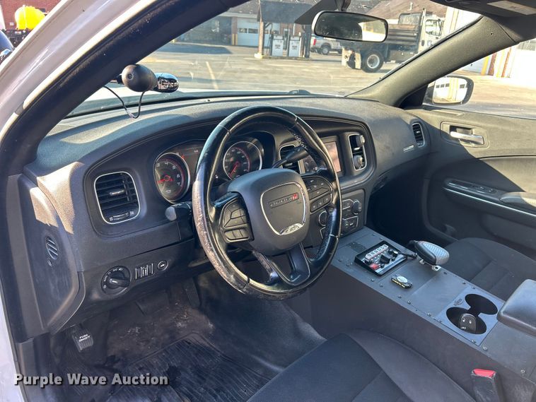 image for item ET3461 2020 Dodge Charger Police 