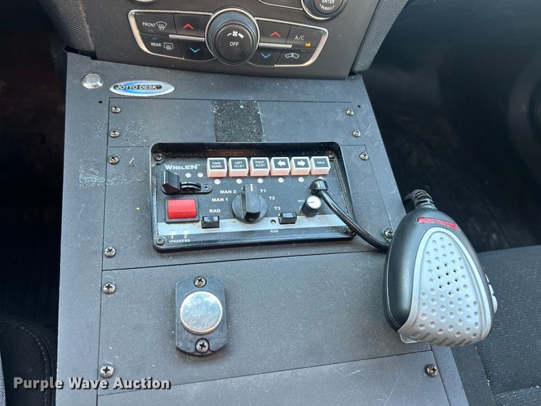 image for item ET3461 2020 Dodge Charger Police 