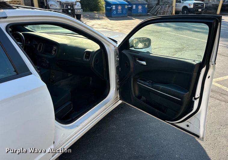 image for item ET3461 2020 Dodge Charger Police 