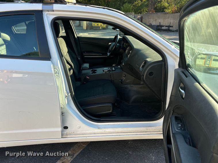 image for item ET3461 2020 Dodge Charger Police 