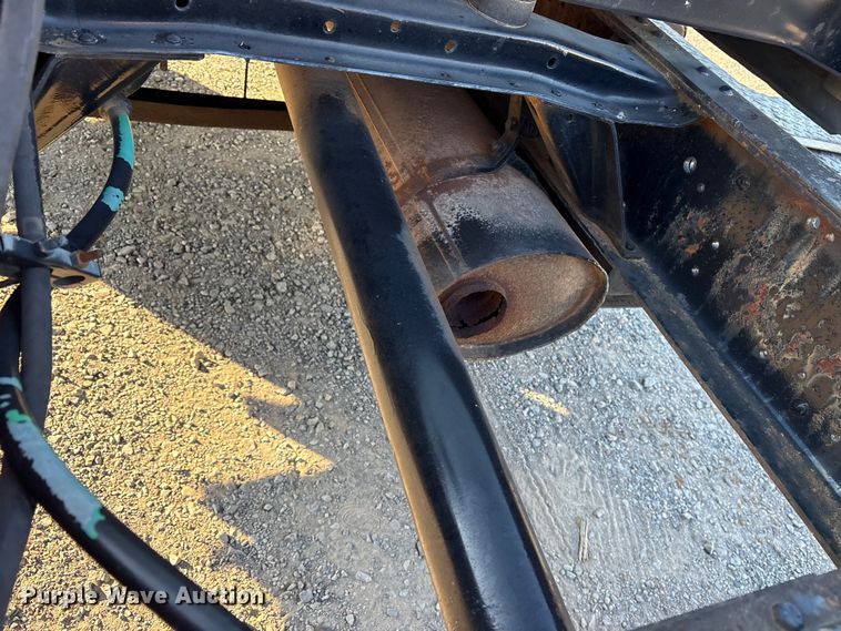 image for item ET7105 1979 Ford F7000 semi truck