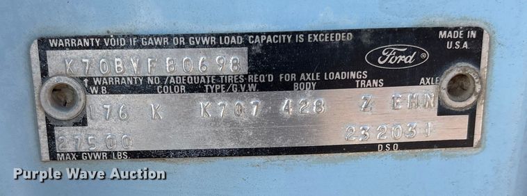 image for item ET7105 1979 Ford F7000 semi truck