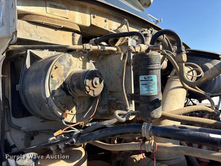 image for item ET7107 2009 Sterling L8500 dump truck