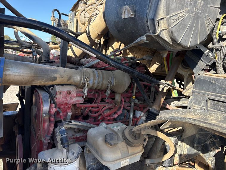 image for item ET7107 2009 Sterling L8500 dump truck